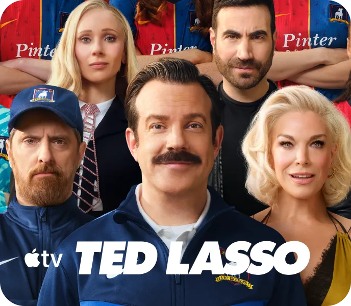 Ted Lasso Charaktere schauen geradeaus in die Kamera. Ted Lasso, exklusiv auf Apple TV