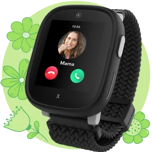 Die Kids Watch XPLORA X6 Play eSIM (2025) in der Farbe Lime. Im Display sieht man, dass die Mama anruft.